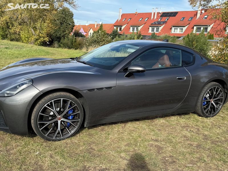 Maserati GranTurismo, Modena 5let záruka